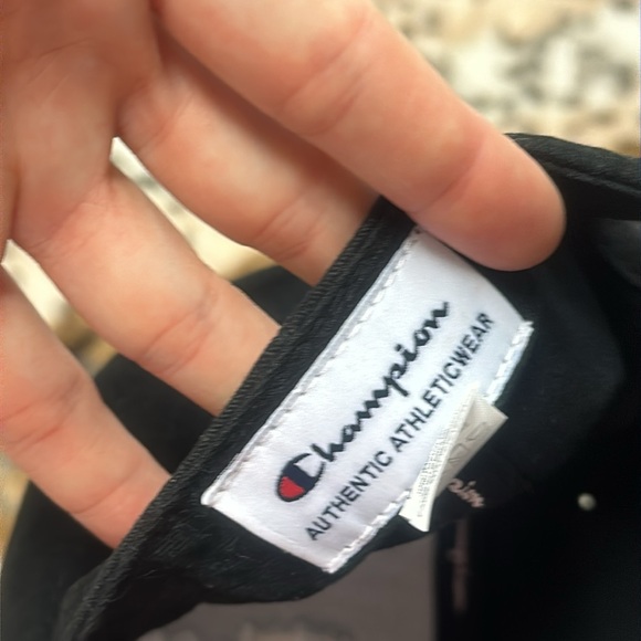 Men’s Champion Hat Classic Style Strapback - Picture 4 of 5